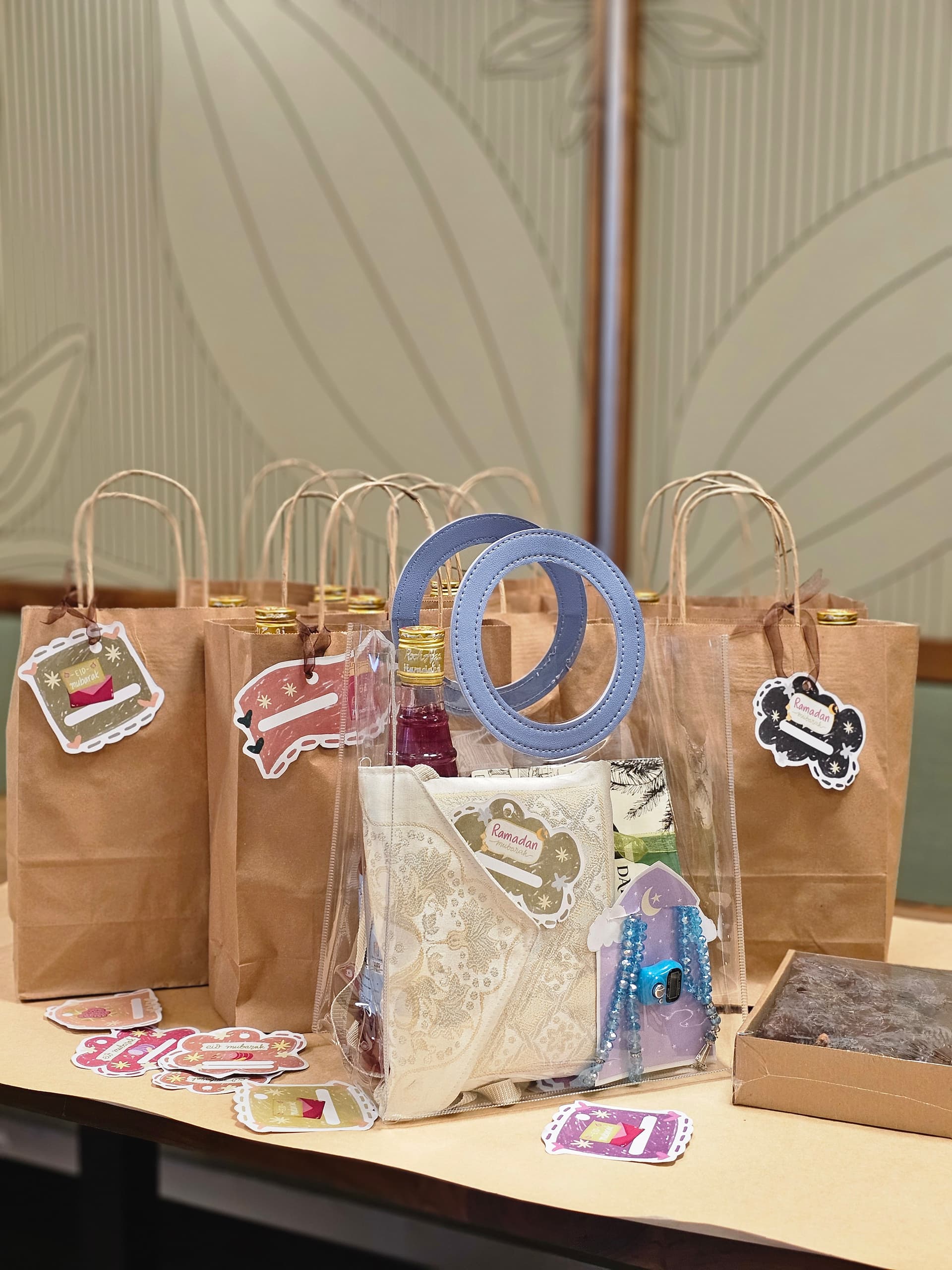 Festive & Celebrations Luxury Gift Hamper Collection in Kochi